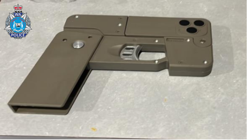 WA Police Confiscates fake iPhone Gun