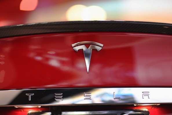 Tesla Repair Monopolization Accusation Leads to New Class-Action Lawsuit!