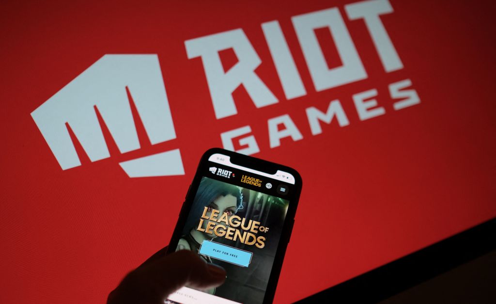 'League of Legends' Filler Skins Disappoint Players; Will Riot Bring Back Legacy Skins?  