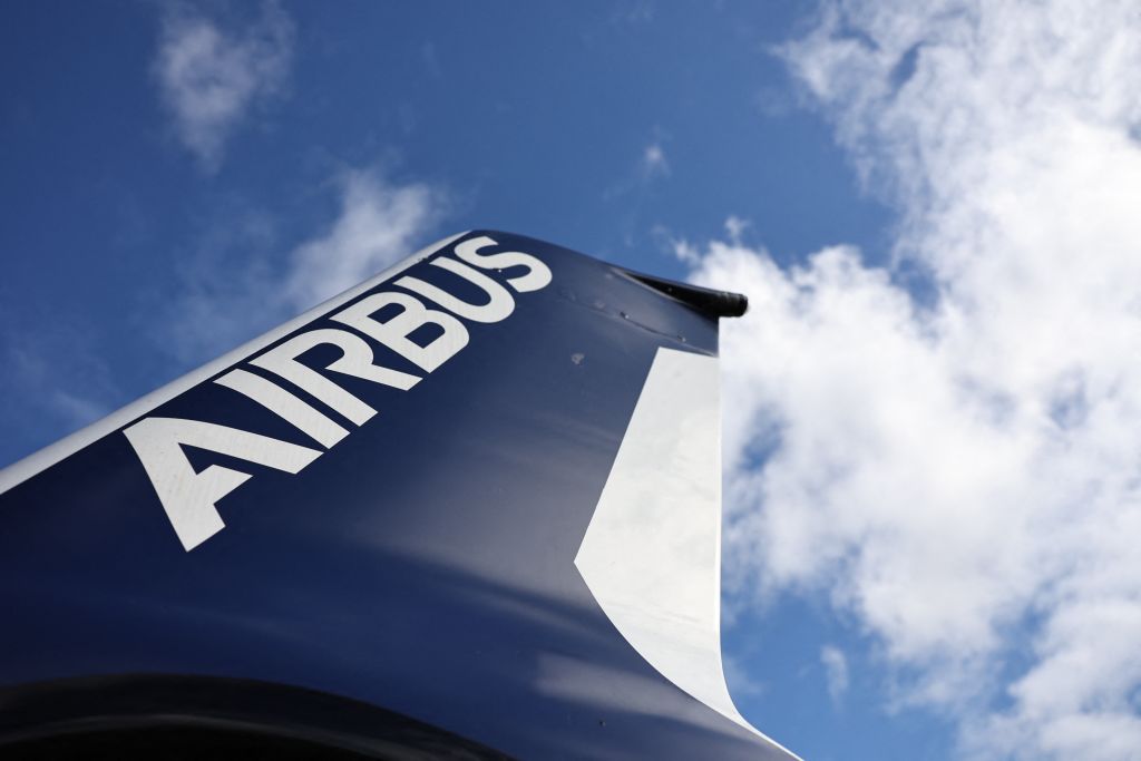 Official Airbus Twitter Account Hack Goes Viral! Users Speculate It's an Airline Employee