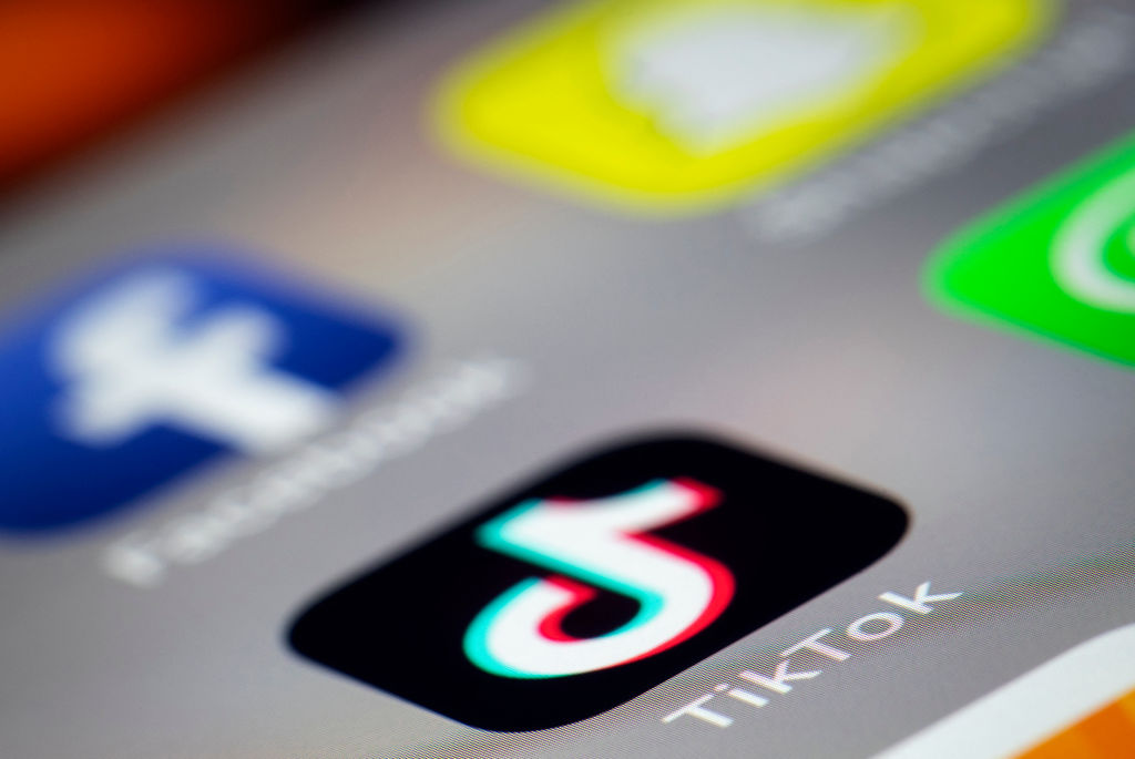TikTok Earth Day 2023: Climate Change Denial Videos To Be Removed; New Search Features to Arrive