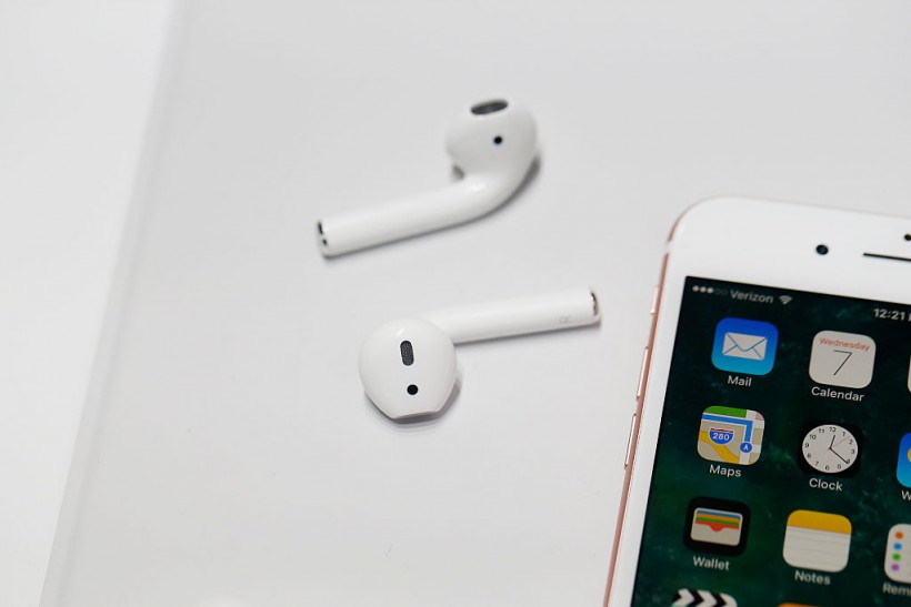 How To Spot Fake Airpods This 2023? Tips and Best Alternatives To Try Instead