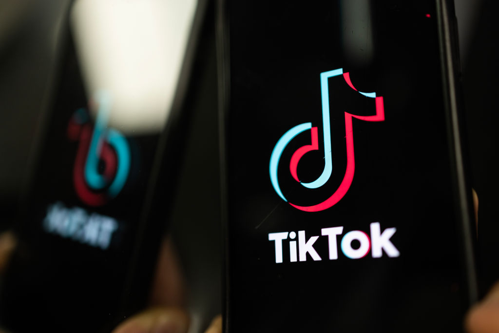 US And EU Ban TikTok From Staff Mobile Devices