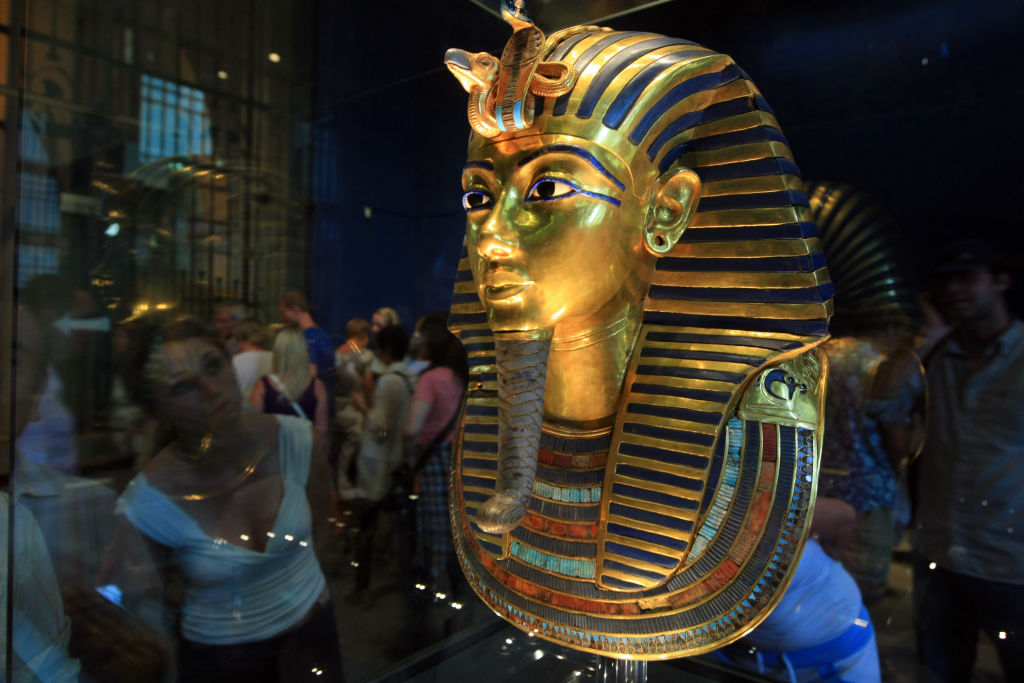 King Tut May Have Died in Alcohol-Induced High-Speed Chariot Crash