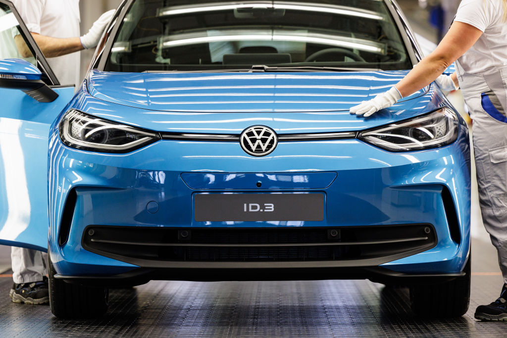 Volkswagen Produces Second Generation ID.3 Electric Car