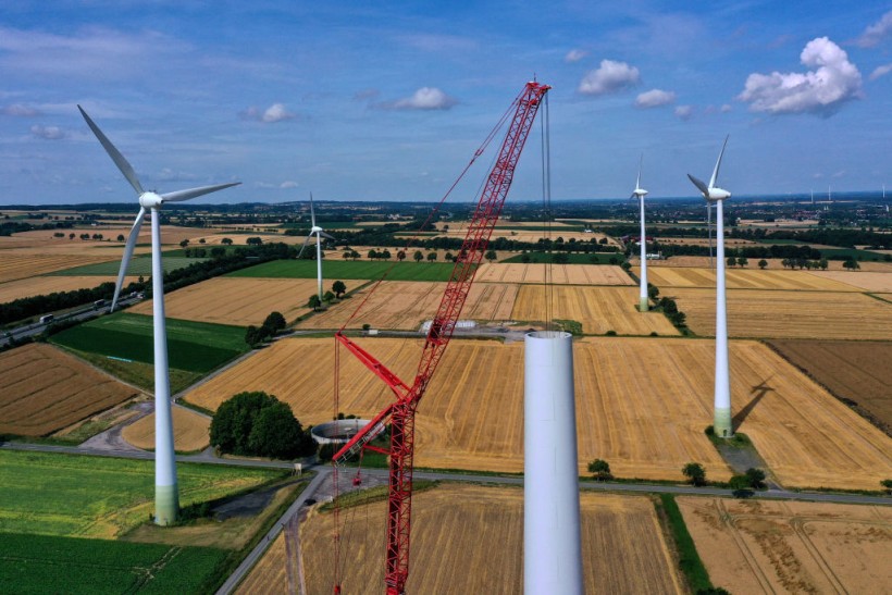 GERMANY-CLIMATE-ENVIRONMENT-ENERGY-WIND-TURBINES