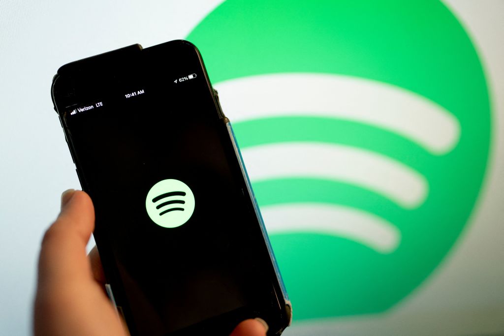 Spotify Puts Lyrics on Premium, Free Users Claim—Feature in Paywall Under Testing For Now