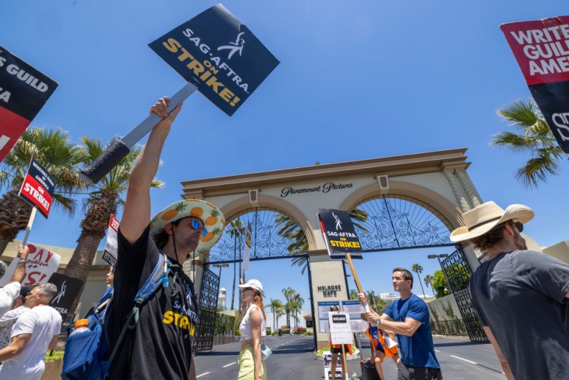 SAG-AFTRA Actors Strike For First Time Since 1980 After Contract Negotiations Fail