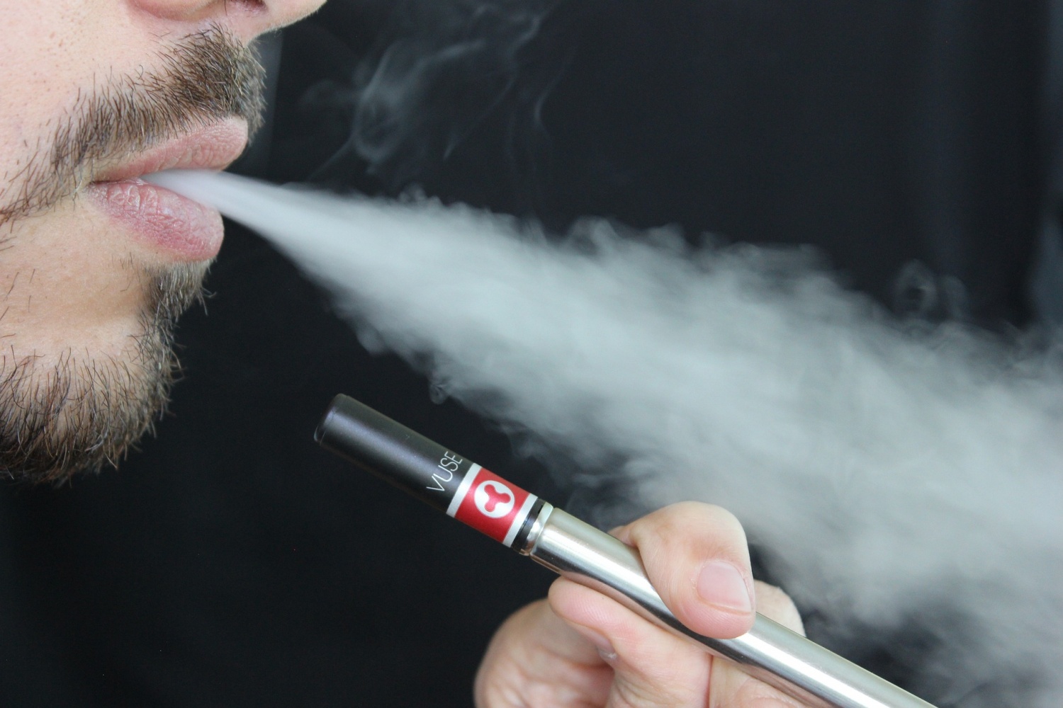 Can E-Cigarettes End Smoking? Largest US Study Reveals New Insights
