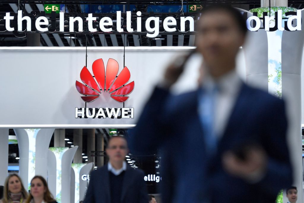 US Launches Probe Into China-Made Chip Integrated Into Huawei's Latest Smartphone