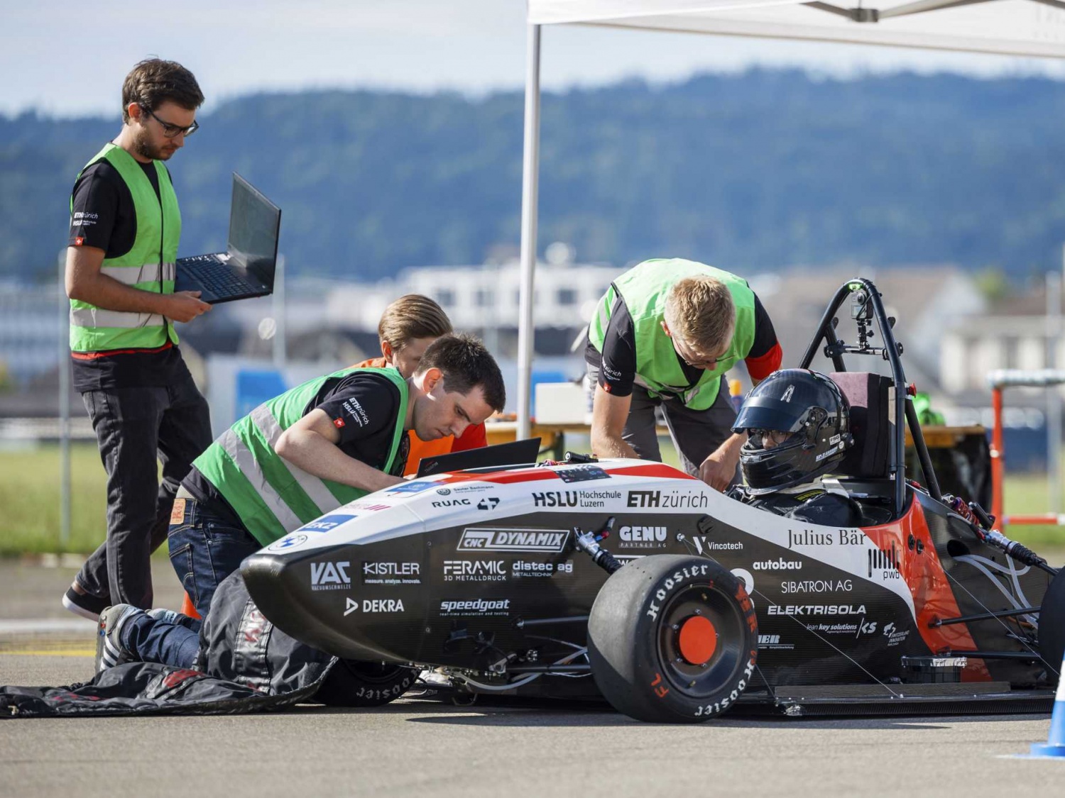 Swiss Students Break World Record for Fastest-Accelerating EV