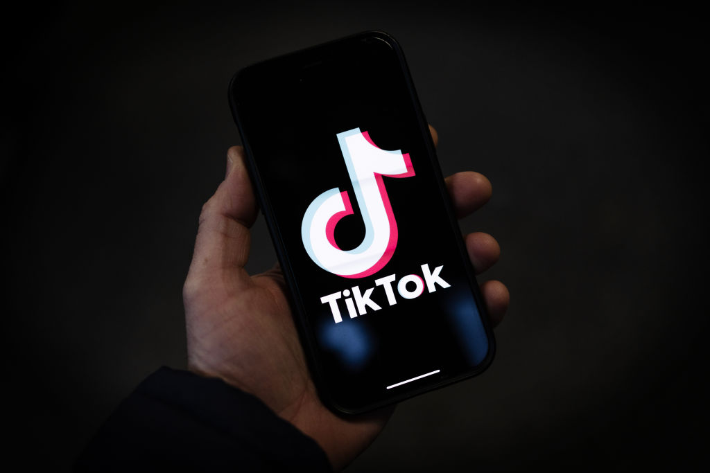 TikTok Collaborates With Wikipedia to Improve the Search Experience