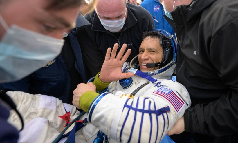 Record-Setting NASA Astronaut, Crewmates Return from Space Mission