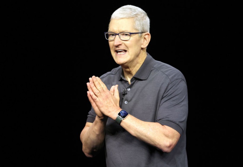Apple Going All-Out With AI? Tim Cook Says Company is Researching ChatGPT-Like Service