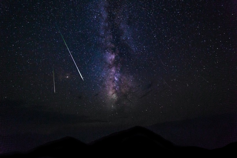 [LOOK] Orionid Meteor Shower is Coming This Weekend: Here's How to Watch it
