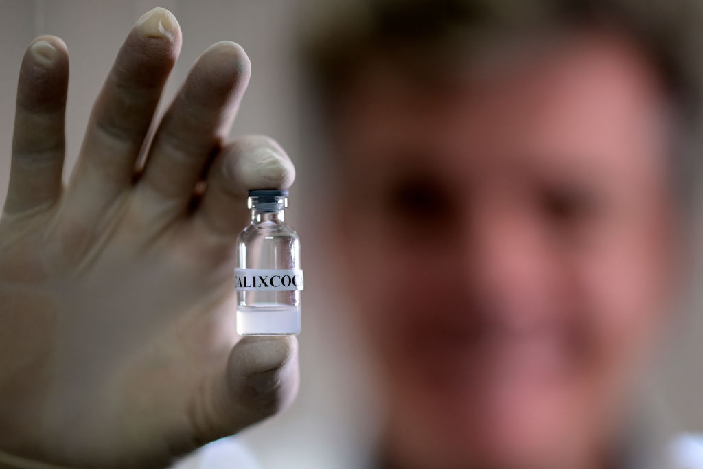 Brazilian Scientists Develop Promising Cocaine Addiction Vaccine 'Calixcoca'
