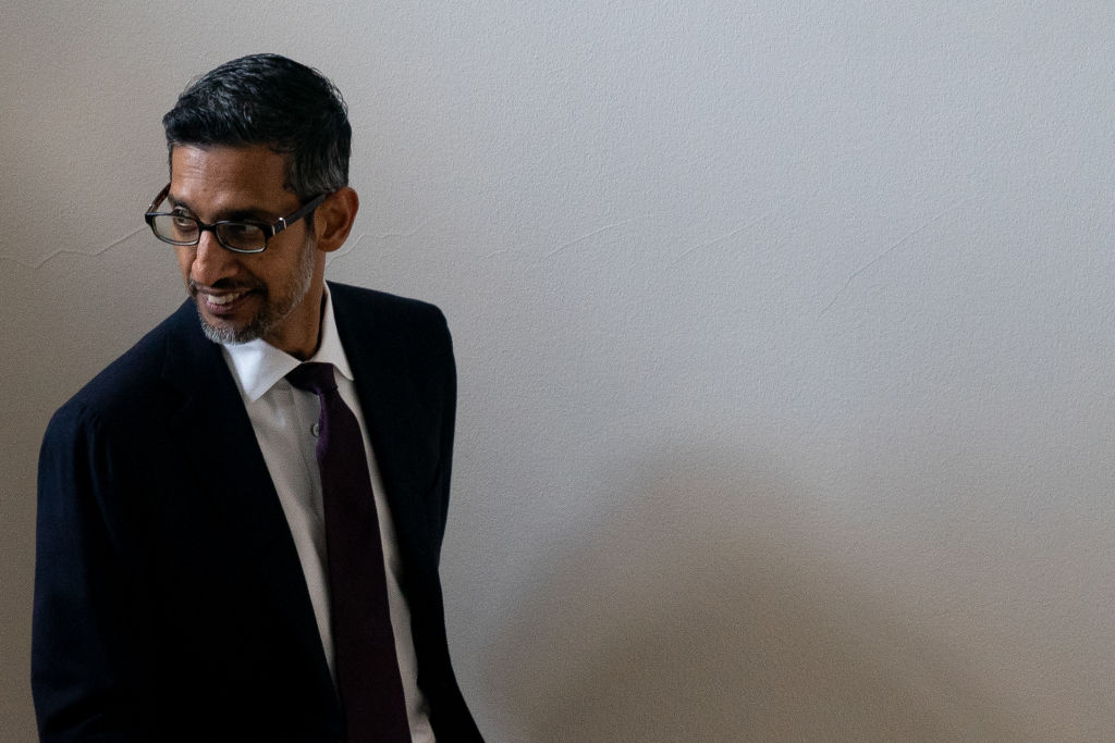 Google CEO Pichai’s Testimony Highlights Business Ethics, Search-Default Revenue Explained in Antitrust Trial