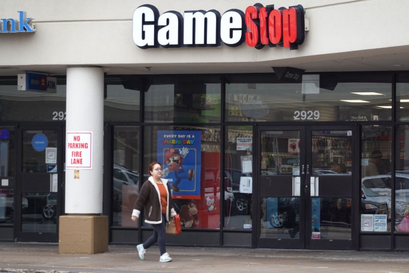 GameStop Soars as Retail Traders' $1.92M Buying Spree Ignites 13% Pre-market Surge