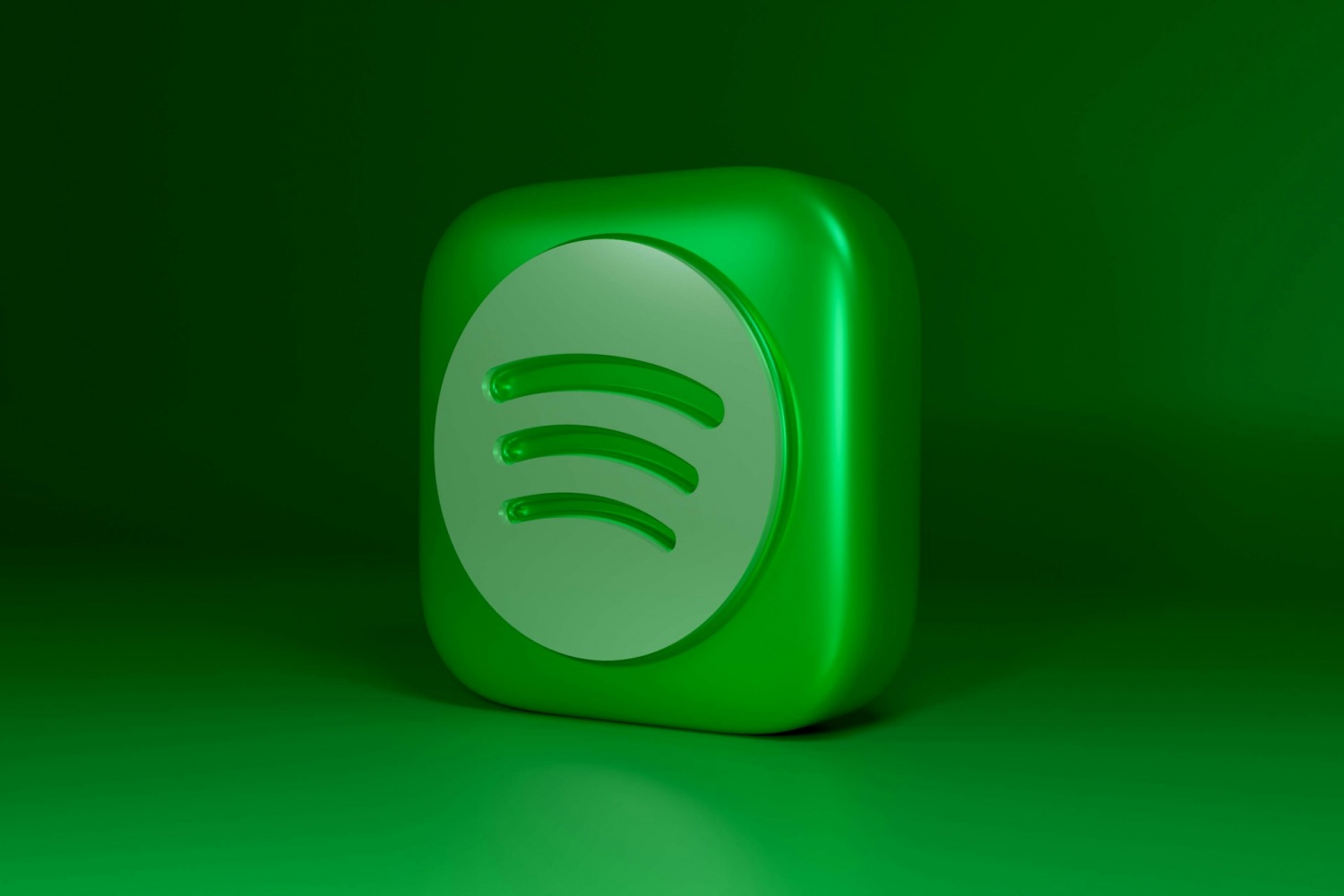Spotify Reshapes Future with Workforce Optimization, Layoffs 17% Of Its Workforce