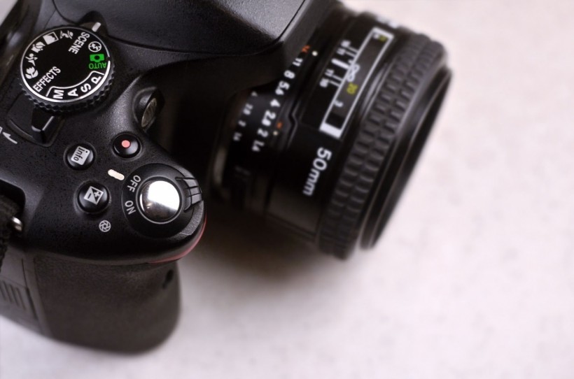 Details of modern digital SLR photocamera