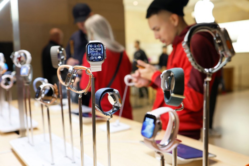 Biden Administration Allows Apple Watch Import Ban to Proceed Amid Patent Dispute