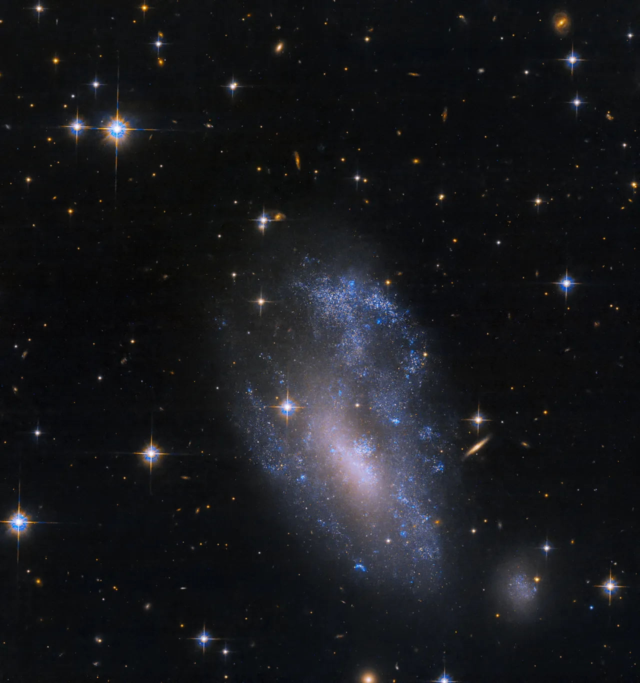 NASA's Hubble Space Telescope Spots Rarely Seen Possible Galaxy Encounter