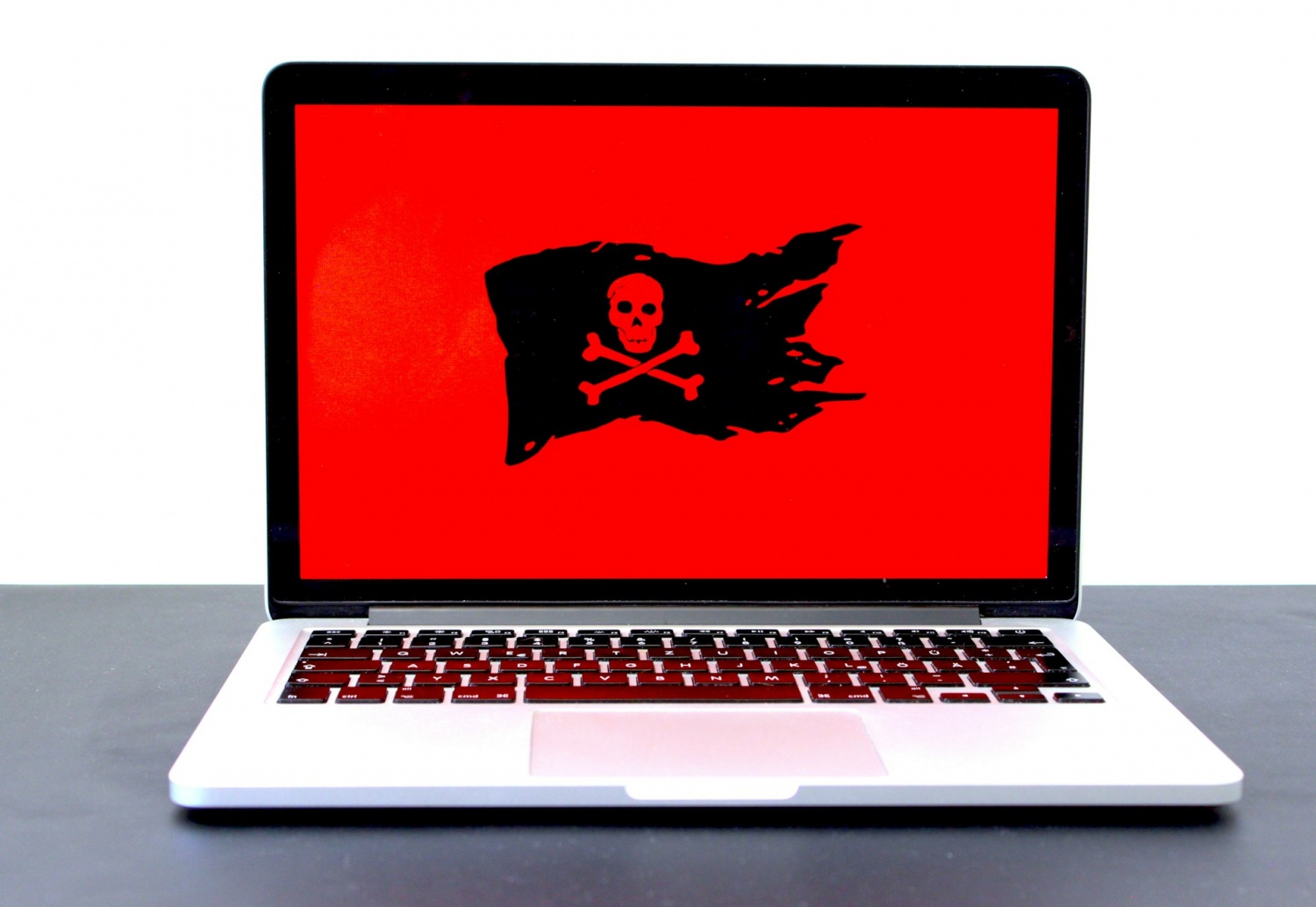 US Authorities Shut Down Websites Selling Data-Stealing 'Warzone RAT' to Hackers