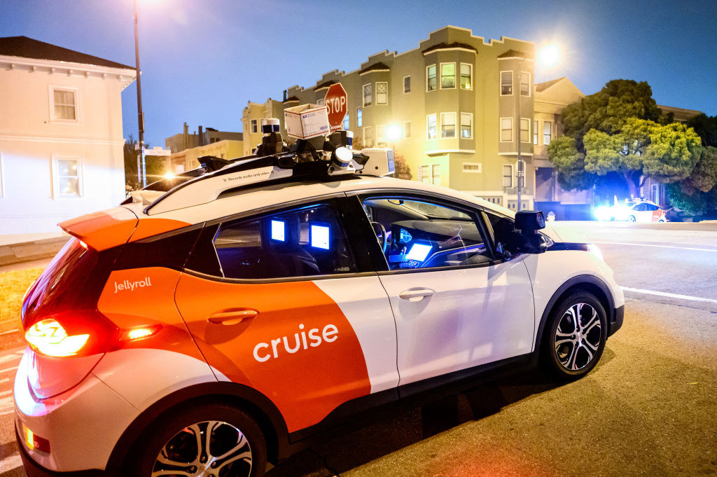 Cruise's Comeback: Robotaxi Testing Set to Resume in Houston and Dallas