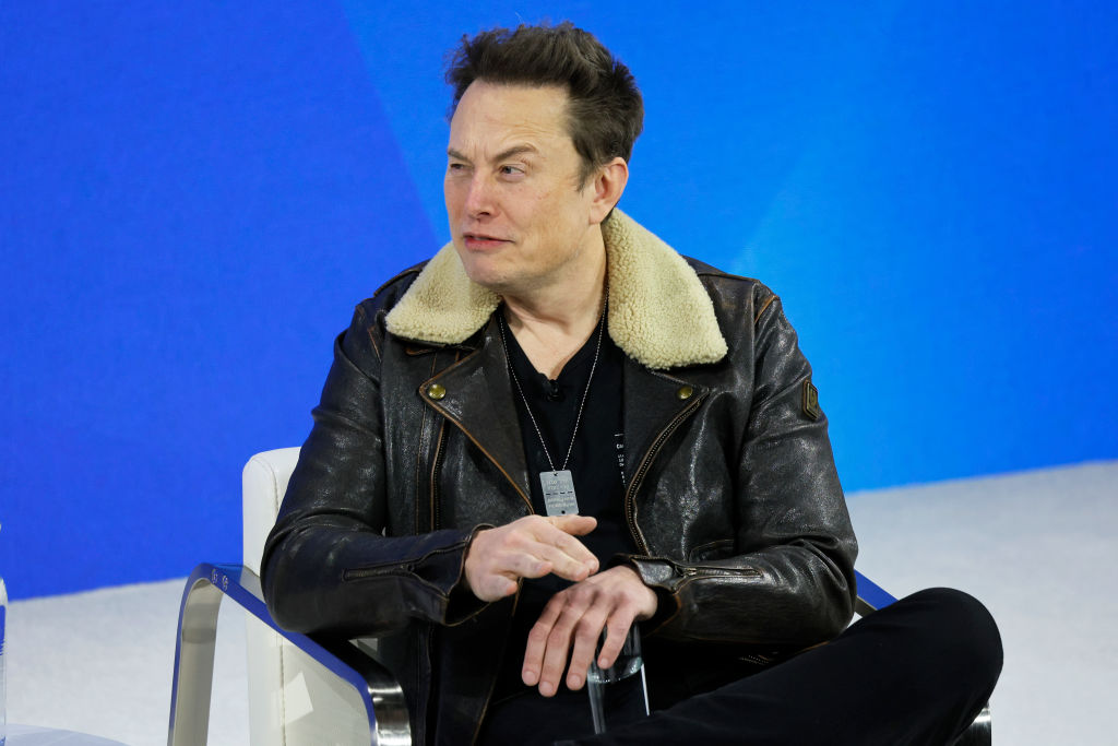 Superhuman AI Can Be Smarter Than Every Human on Earth by 2025, Elon Musk Claims