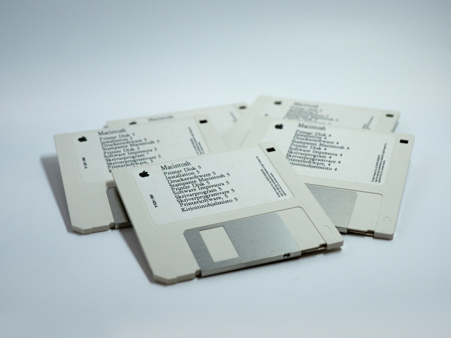 German Navy Moves to Retire Outdated Floppy Disks on Frigates, Seeks Modernization