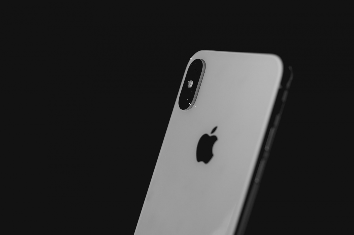 Apple iphone Activations Slowly however absolutely on the Decline, Prompting Finish customers to Wait round Extra time to Enhance: Report : Tech : Tech Durations