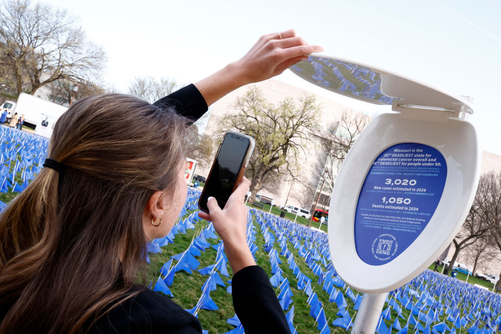 Public Health Alert: Rise In Young Adult Colorectal Cancer Cases Spotlighted At National Mall Installation