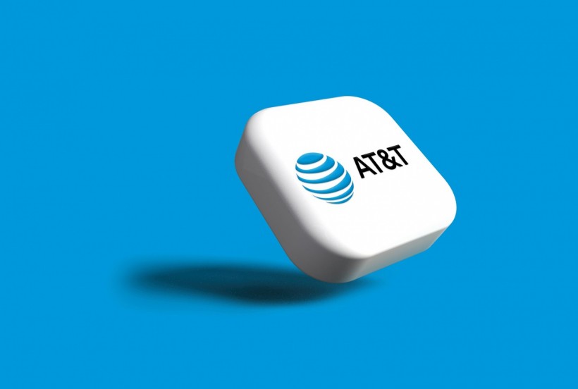 AT&T Breach: Compromised Data Includes Texts, Calls of Customers, But Names Are Excluded