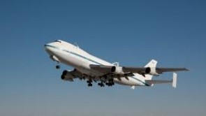 波音公司标志着一个时代的结束与交付最终747大型喷气式客机,阿特拉斯空气