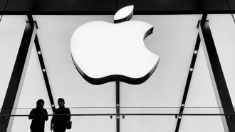 2021年苹果全球设备销量将达20亿部，比安卓少10亿部