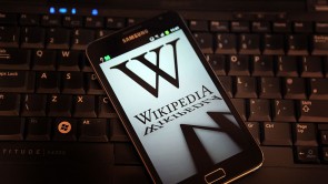 维基百科关闭24小时以抗议网络盗版法案