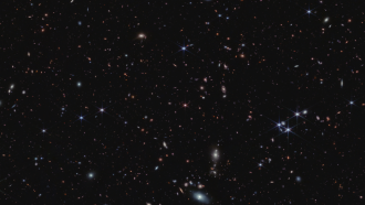 美国宇航局的詹姆斯韦伯太空望远镜发现令人惊讶的星系在宇宙早期发现