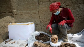 3000岁高龄的木乃伊在利马垃圾垃圾场发现;它说古代秘鲁什么?